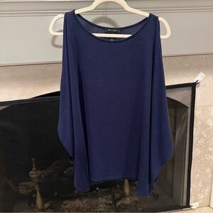 White House Black Market Navy Blue cold shoulder batwing knit top size Large.
